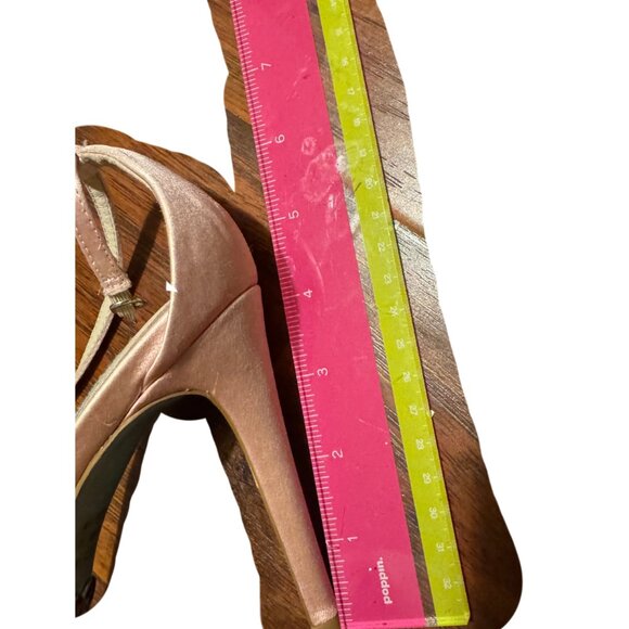 Betsey Johnson Ballet Pink Heels Size 7 - Picture 5 of 5